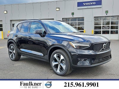 2026 Volvo XC40 B5 AWD Plus
