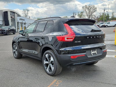 2026 Volvo XC40 B5 AWD Plus