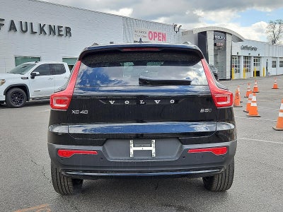 2026 Volvo XC40 B5 AWD Plus