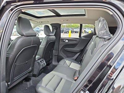 2026 Volvo XC40 B5 AWD Plus