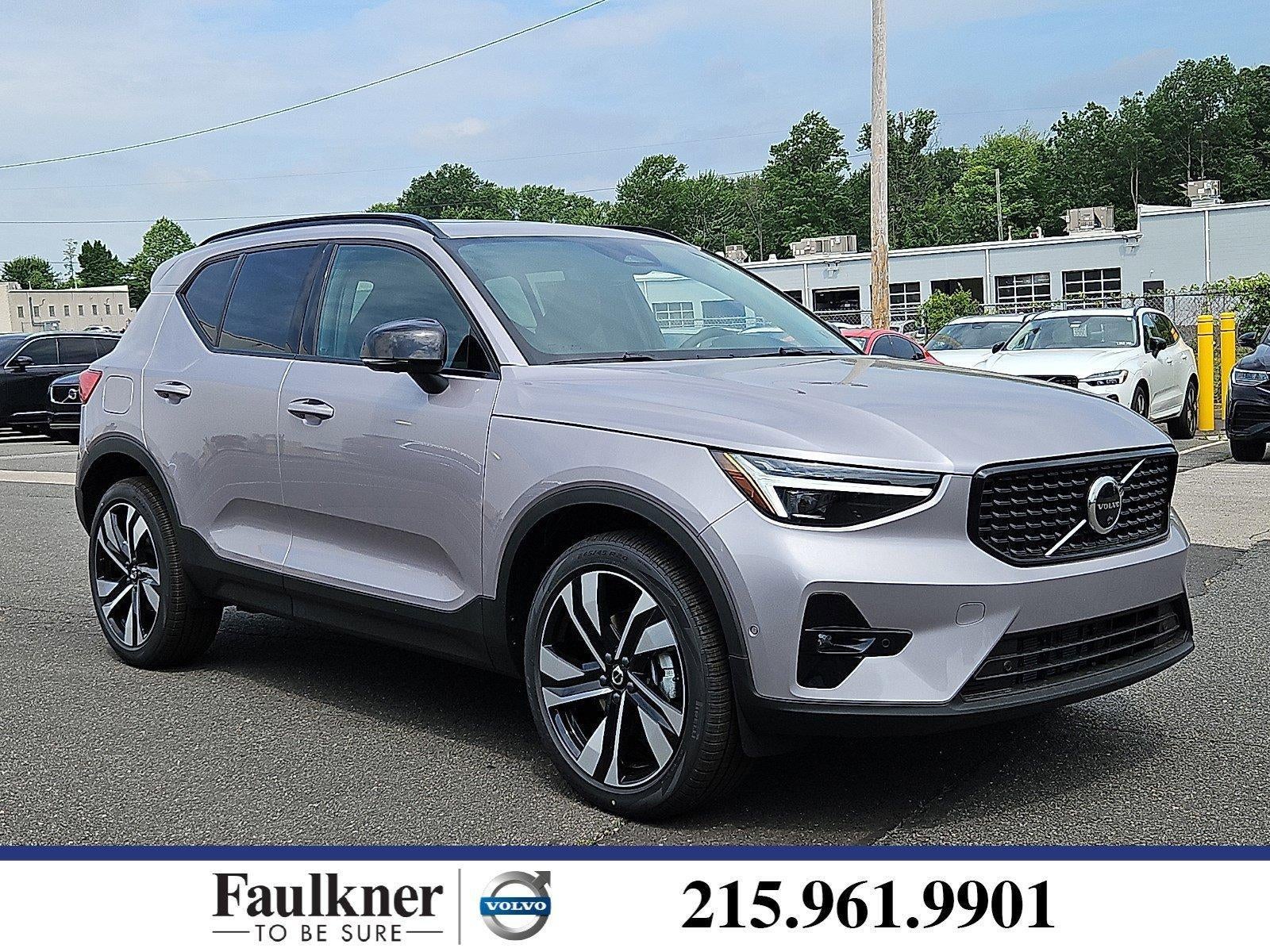 2026 Volvo XC40 B5 AWD Plus