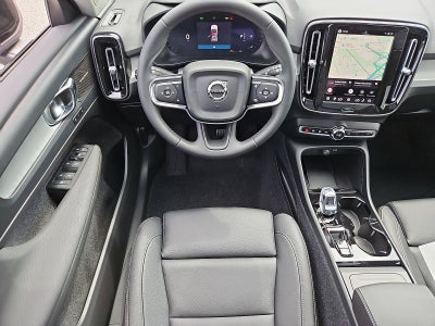 2026 Volvo XC40 B5 AWD Plus