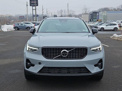 2026 Volvo XC40 B5 AWD Plus