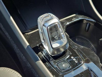 2026 Volvo XC40 B5 AWD Plus