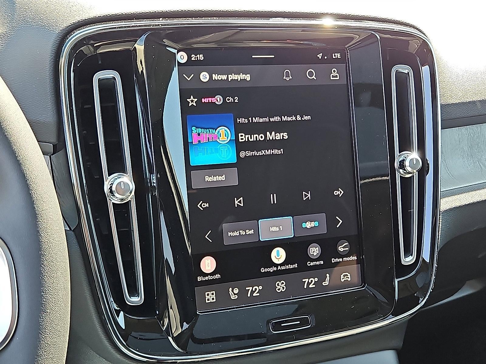 2026 Volvo XC40 B5 AWD Plus