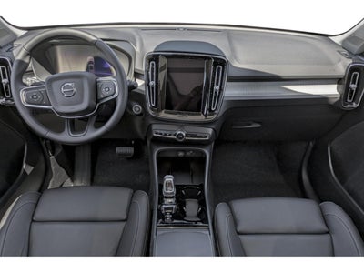 2026 Volvo XC40 B5 AWD Plus