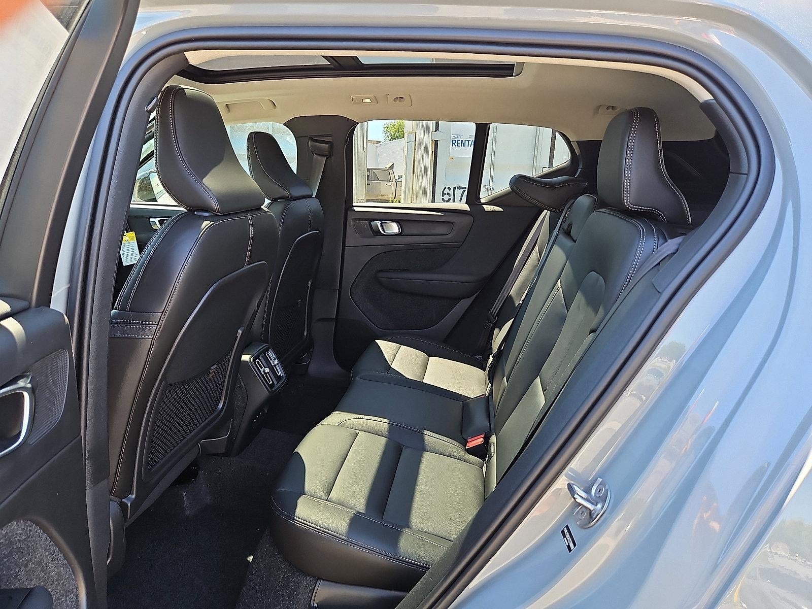 2026 Volvo XC40 B5 AWD Plus