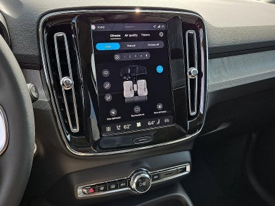 2026 Volvo XC40 B5 AWD Plus