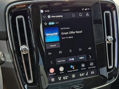 2026 Volvo XC40 B5 AWD Plus