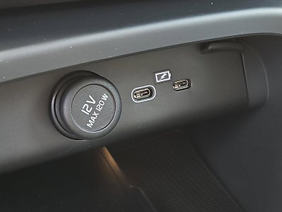 2026 Volvo XC40 B5 AWD Plus