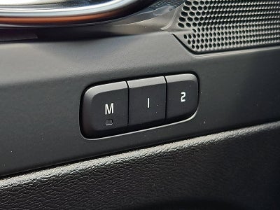 2026 Volvo XC40 B5 AWD Plus
