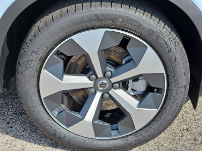 2026 Volvo XC40 B5 AWD Plus