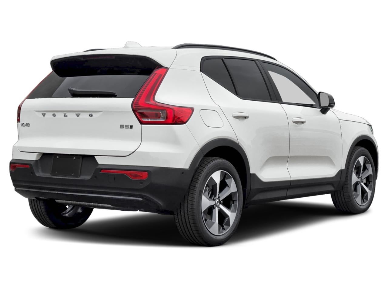 2026 Volvo XC40 B5 AWD Plus