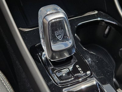 2026 Volvo XC40 B5 AWD Plus