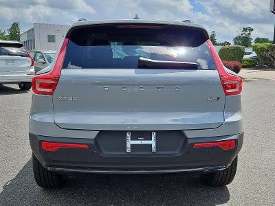 2026 Volvo XC40 B5 AWD Plus
