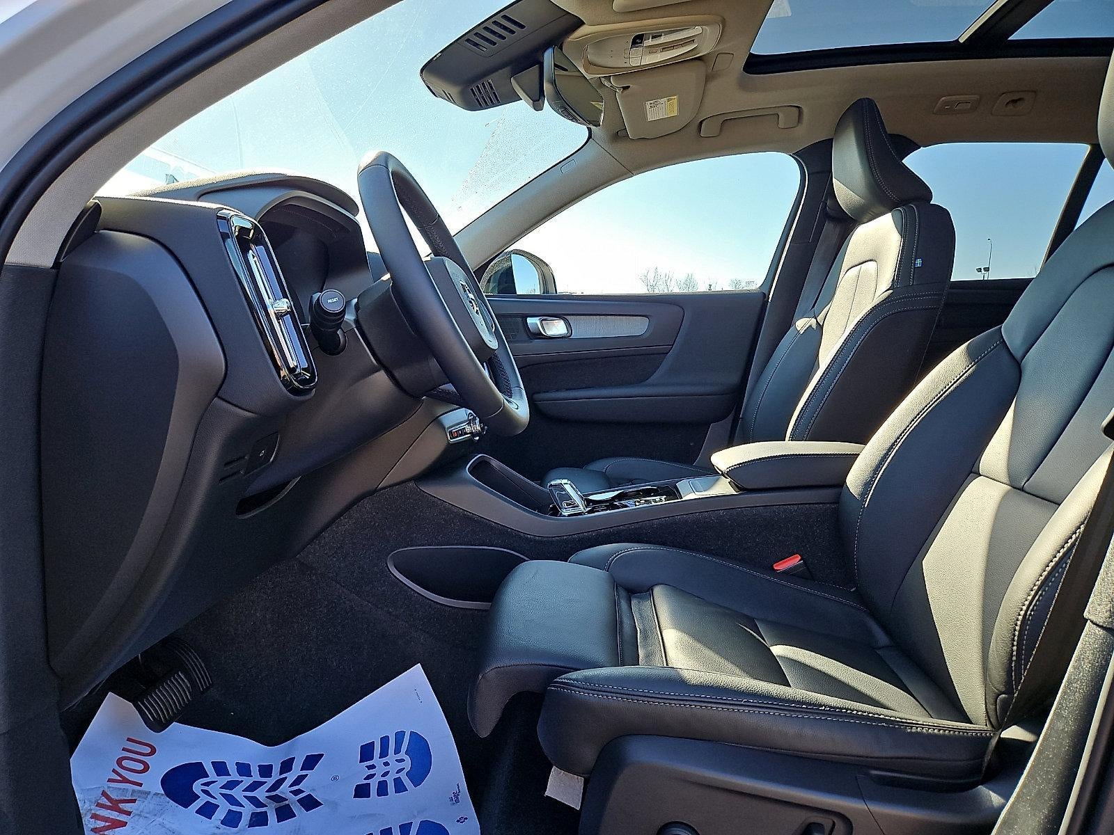 2026 Volvo XC40 B5 AWD Plus