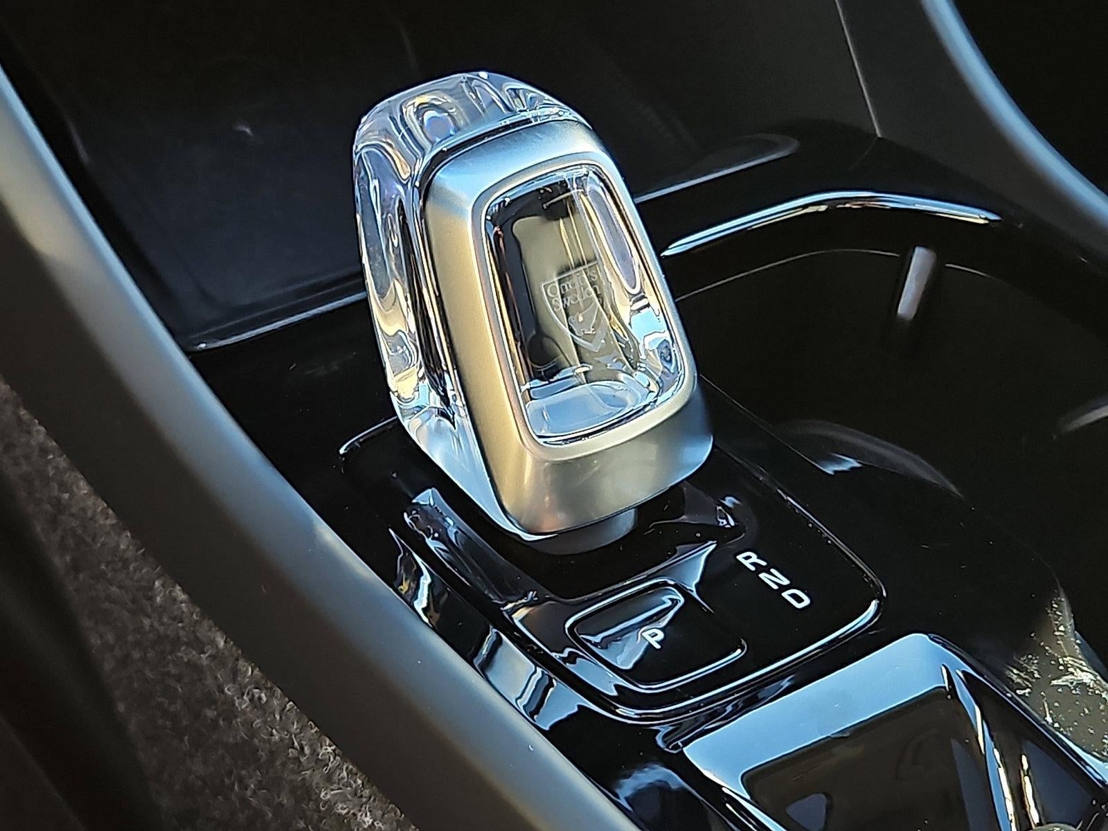 2026 Volvo XC40 B5 AWD Plus