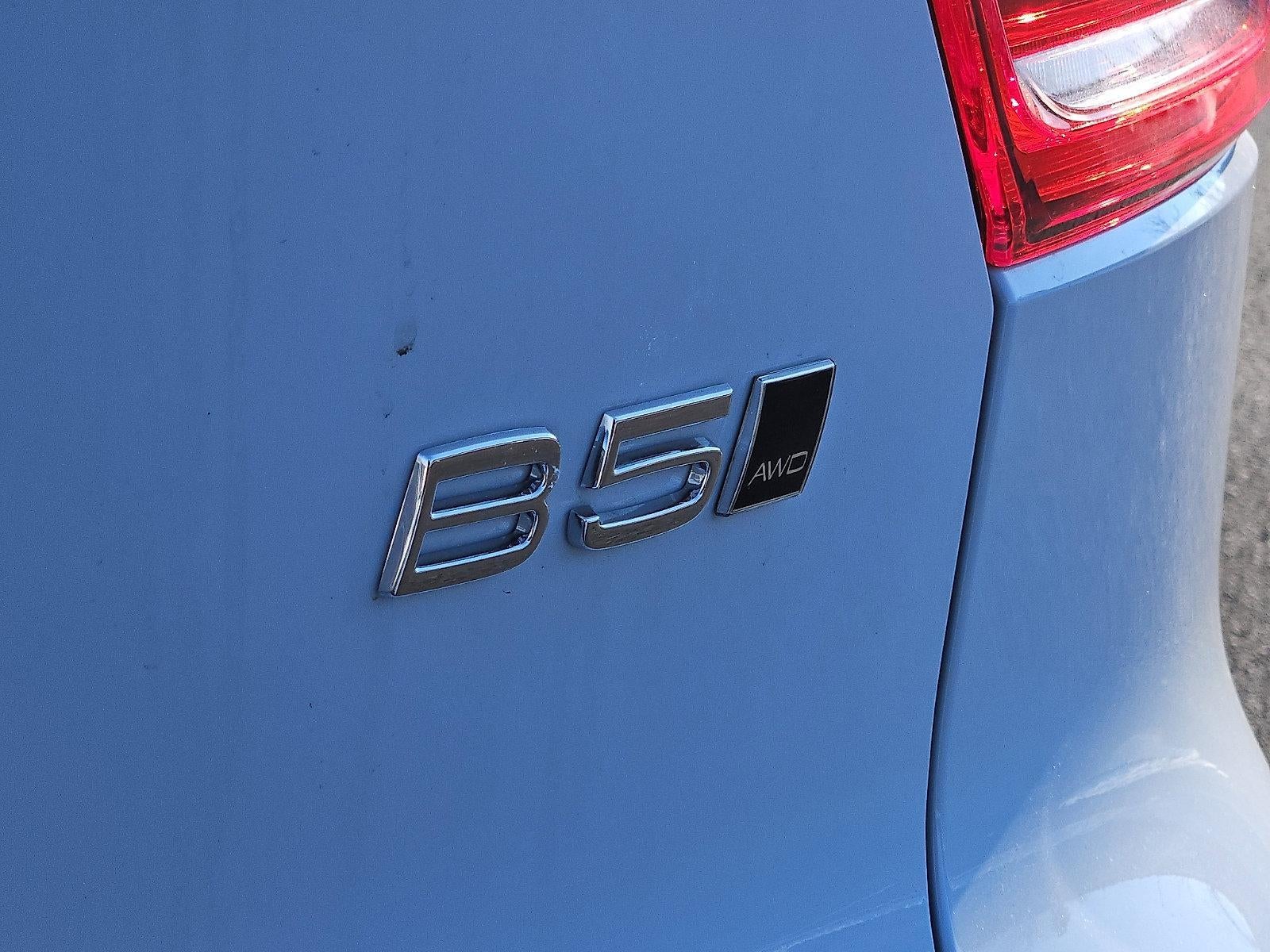 2026 Volvo XC40 B5 AWD Plus