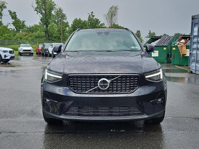 2026 Volvo XC40 B5 AWD Plus