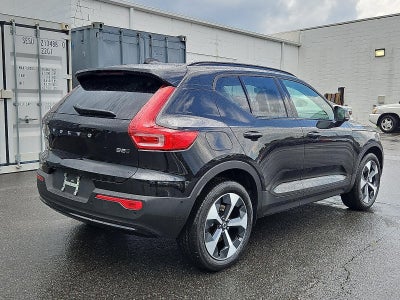 2026 Volvo XC40 B5 AWD Plus