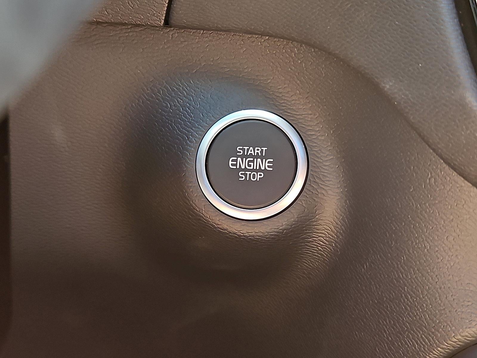 2026 Volvo XC40 B5 AWD Plus