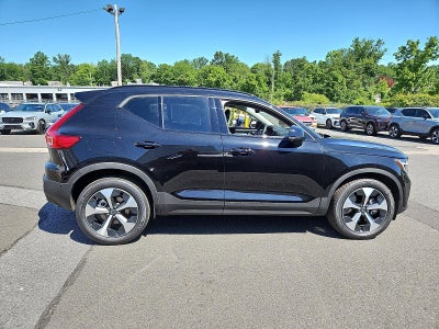 2026 Volvo XC40 B5 AWD Plus