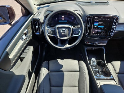 2026 Volvo XC40 B5 AWD Plus