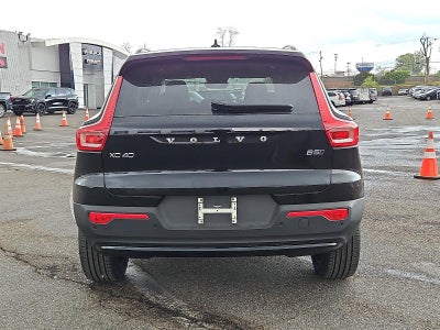 2026 Volvo XC40 B5 AWD Plus