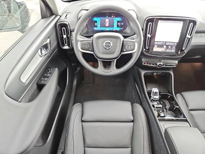 2026 Volvo XC40 B5 AWD Plus