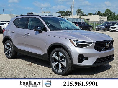 2026 Volvo XC40 B5 AWD Plus