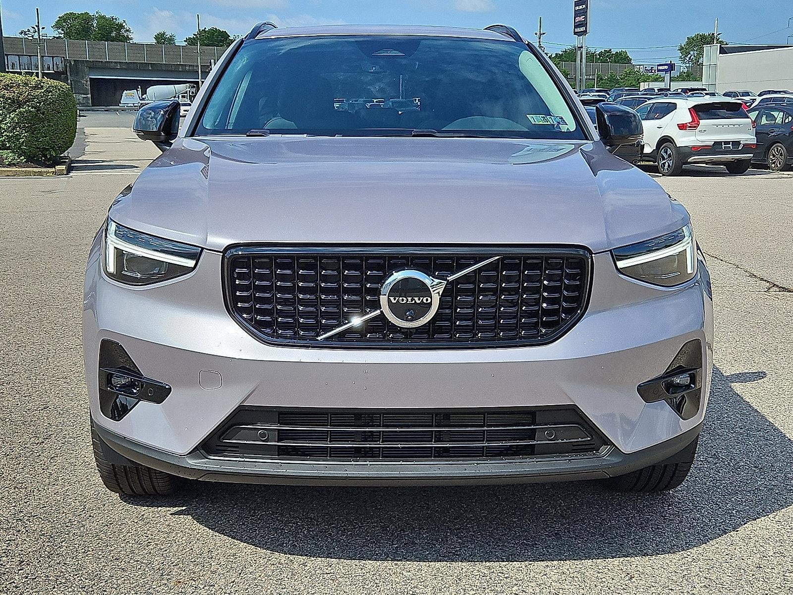 2026 Volvo XC40 B5 AWD Plus