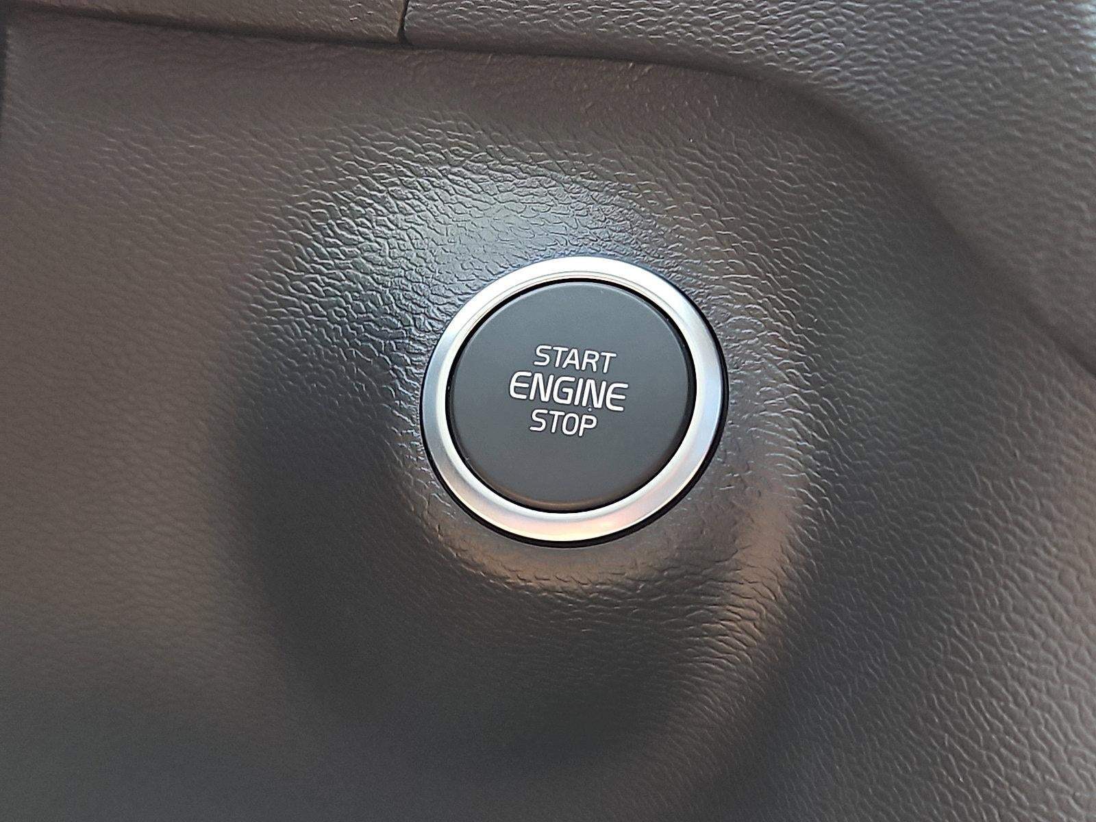 2026 Volvo XC40 B5 AWD Plus