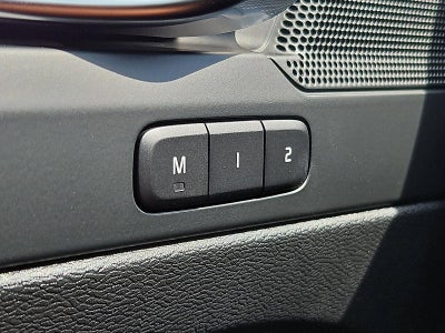 2026 Volvo XC40 B5 AWD Plus