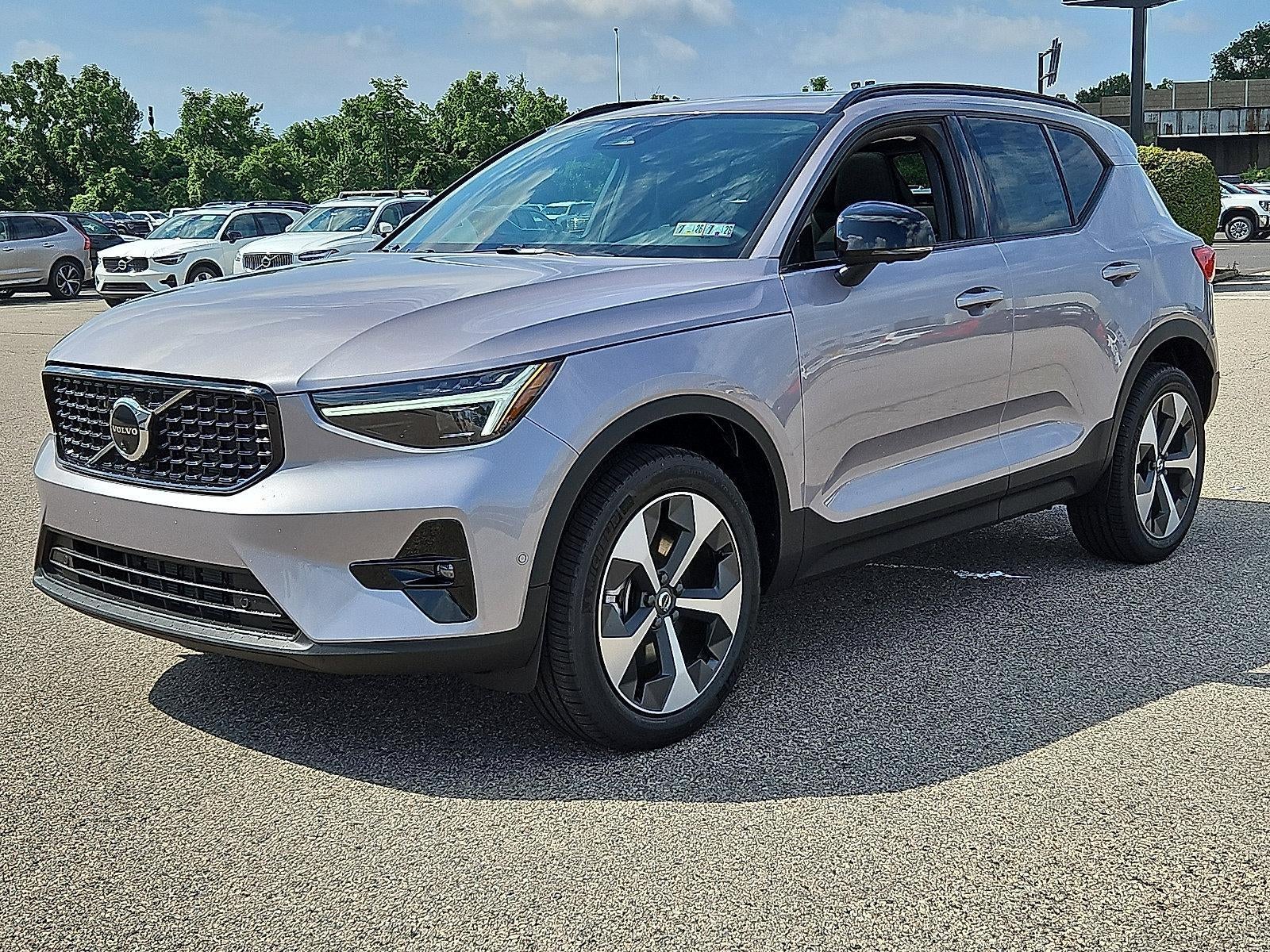 2026 Volvo XC40 B5 AWD Plus