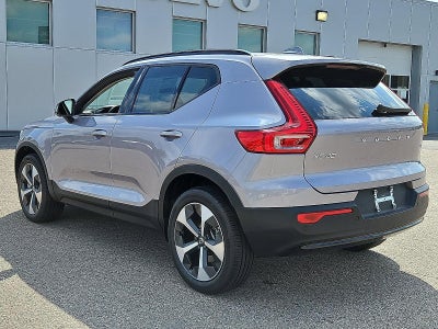 2026 Volvo XC40 B5 AWD Plus