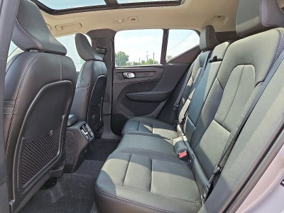 2026 Volvo XC40 B5 AWD Plus