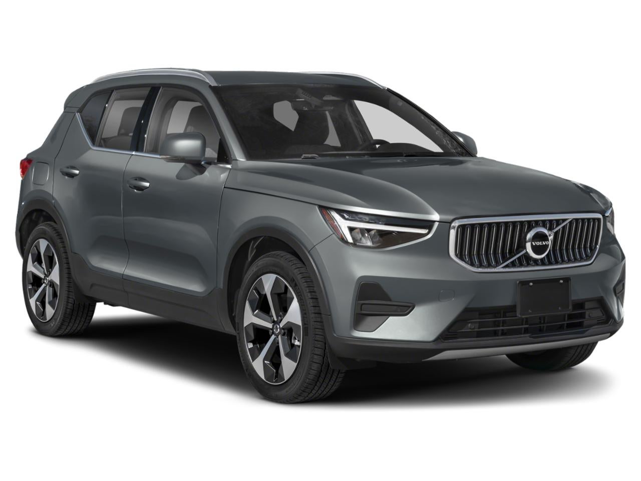 2026 Volvo XC40 B5 AWD Plus