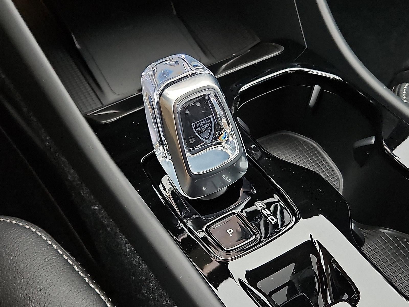 2026 Volvo XC40 B5 AWD Plus