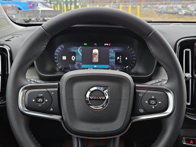 2026 Volvo XC40 B5 AWD Plus