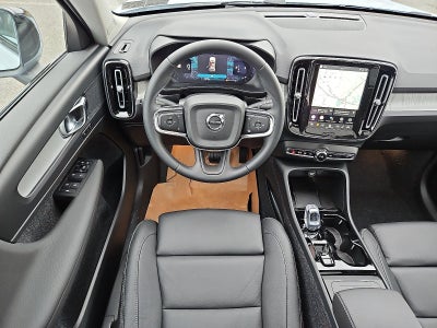 2026 Volvo XC40 B5 AWD Plus