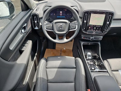 2026 Volvo XC40 B5 AWD Plus