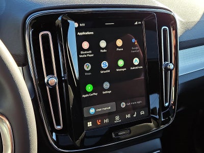 2026 Volvo XC40 B5 AWD Ultra Black Edition