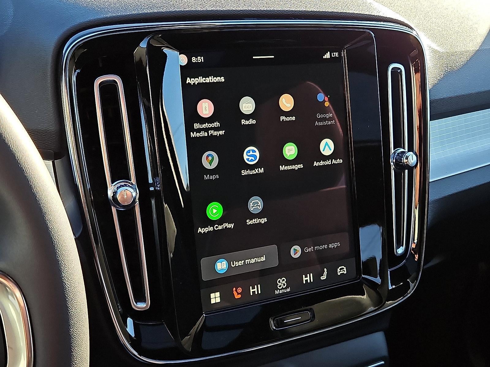 2026 Volvo XC40 B5 AWD Ultra Black Edition