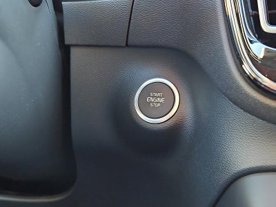 2026 Volvo XC40 B5 AWD Ultra Black Edition