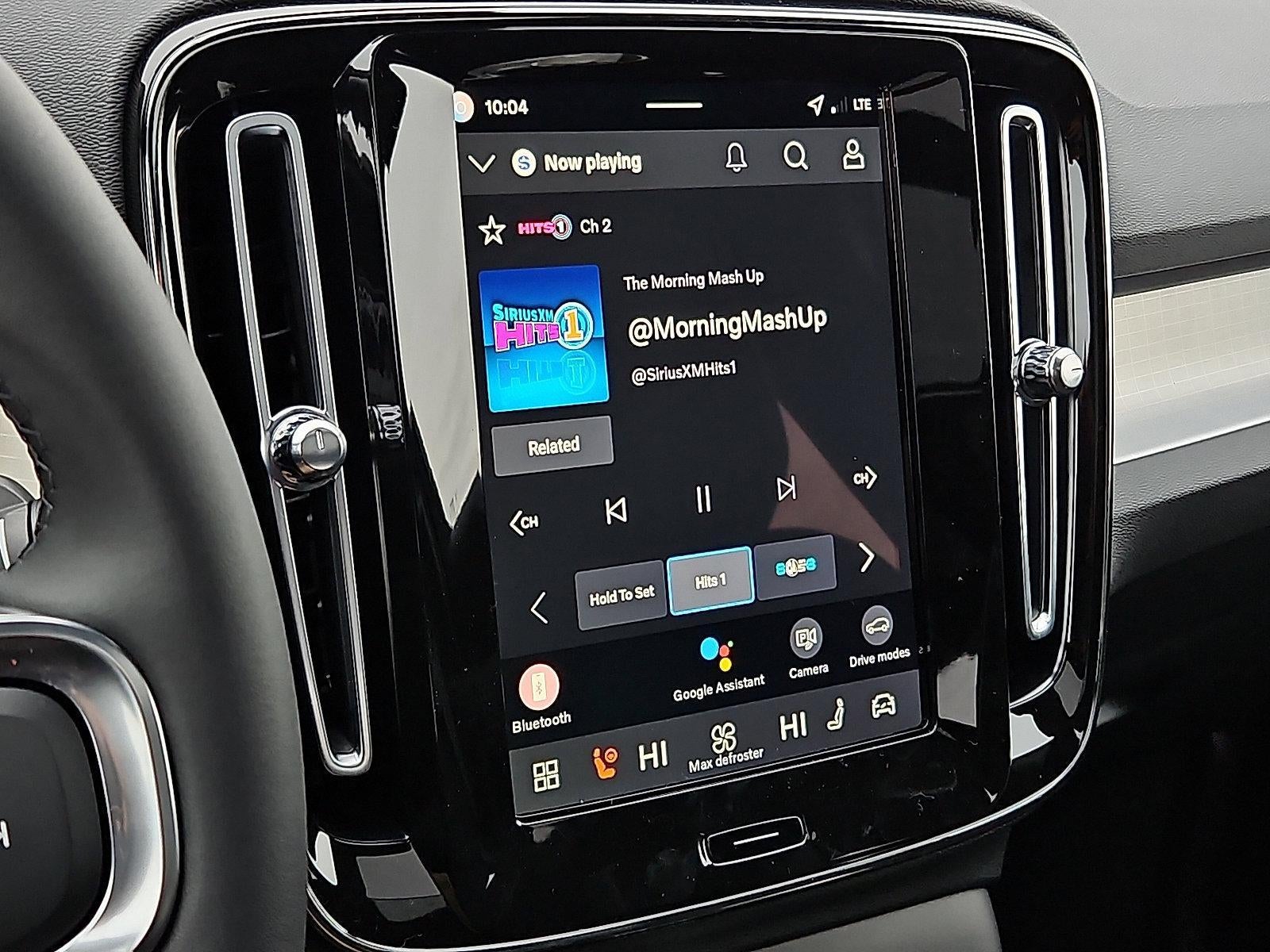 2026 Volvo XC40 B5 AWD Ultra Black Edition