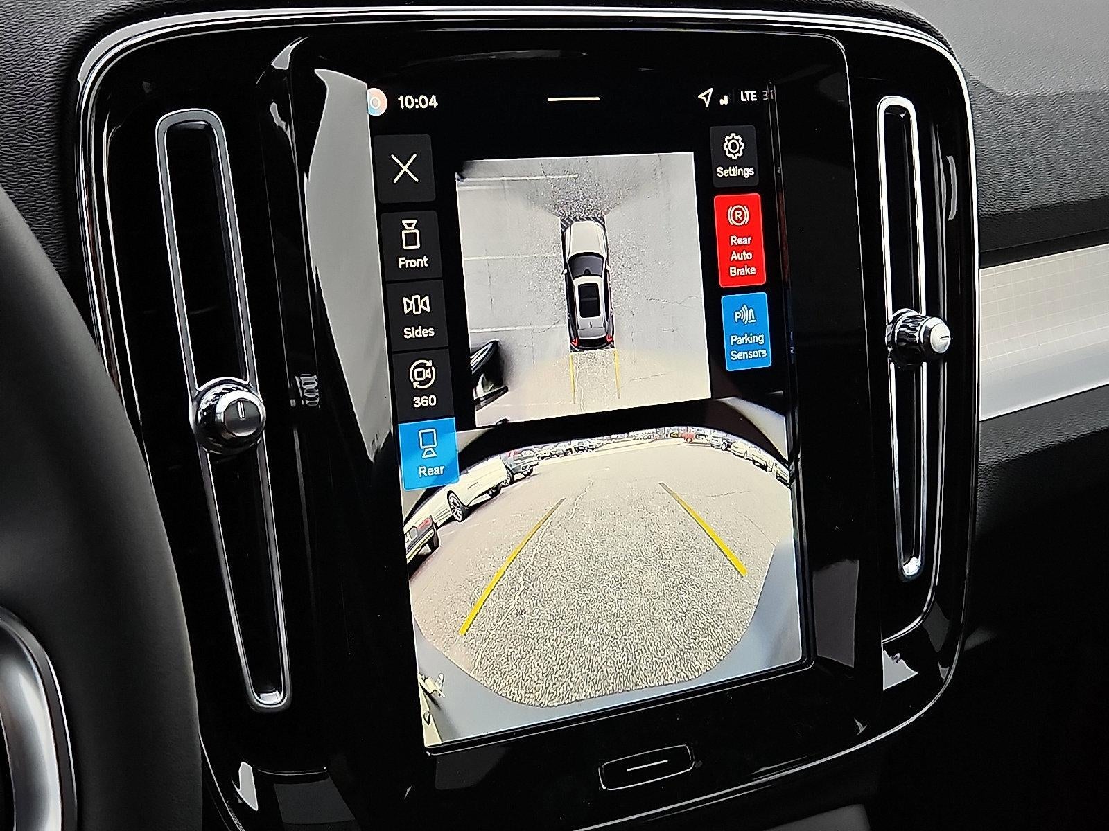 2026 Volvo XC40 B5 AWD Ultra Black Edition