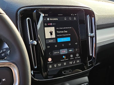 2026 Volvo XC40 B5 AWD Ultra Black Edition