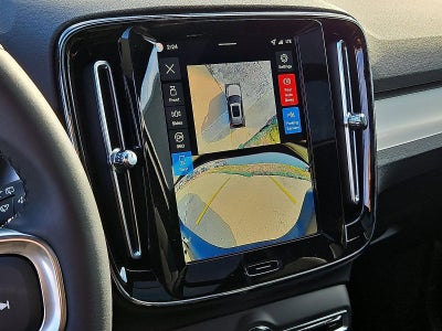 2026 Volvo XC40 B5 AWD Ultra Black Edition