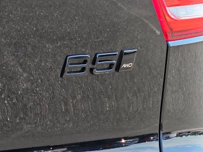 2026 Volvo XC40 B5 AWD Ultra Black Edition