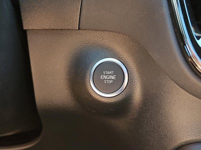 2026 Volvo XC40 B5 AWD Ultra Black Edition